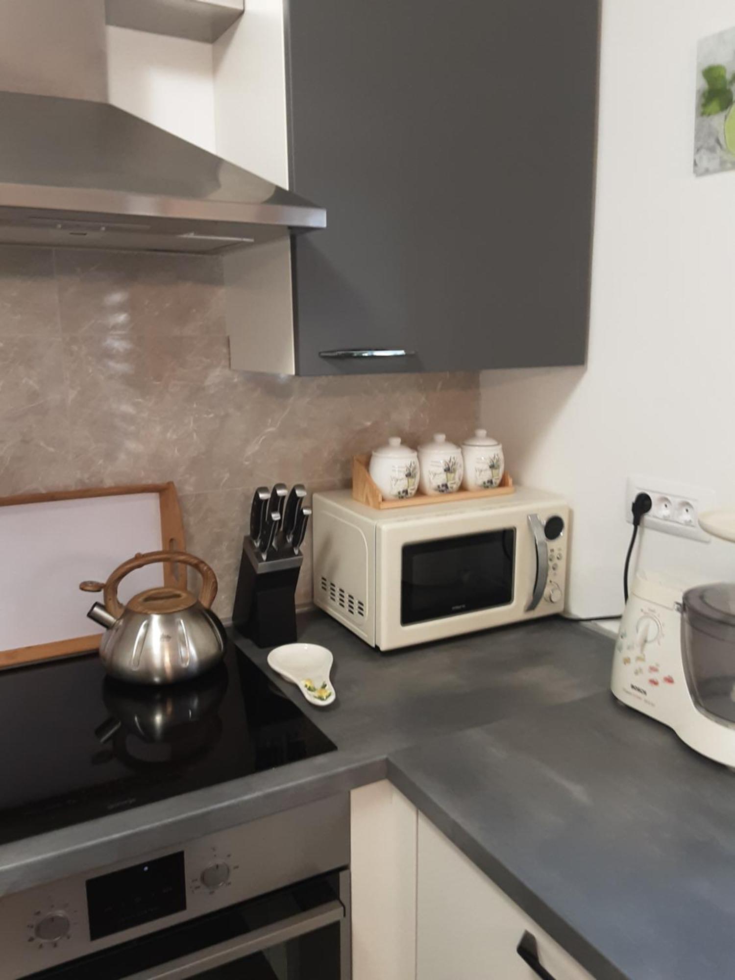 Apartment Apartma Nada, Tu Boste V Centru Poletnega Utripa Pula