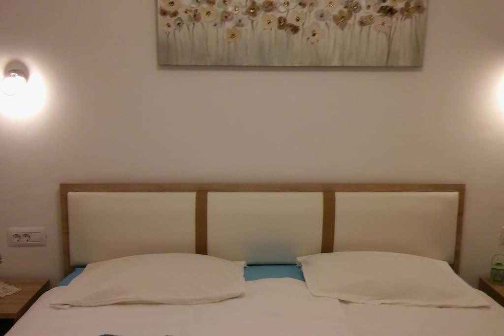 Apartma Nada, Tu Boste V Centru Poletnega Utripa Apartment Pula