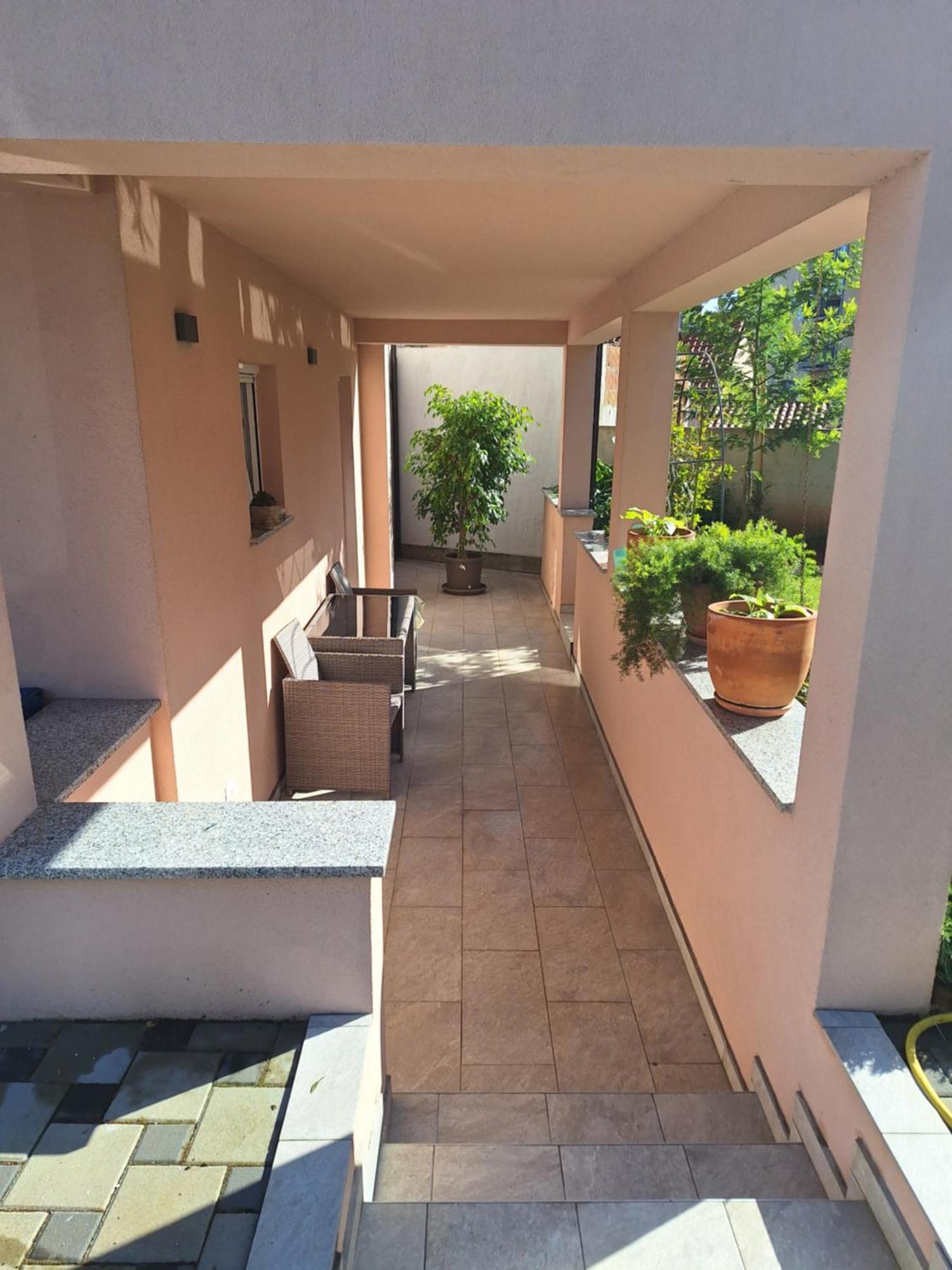 Apartma Nada, Tu Boste V Centru Poletnega Utripa